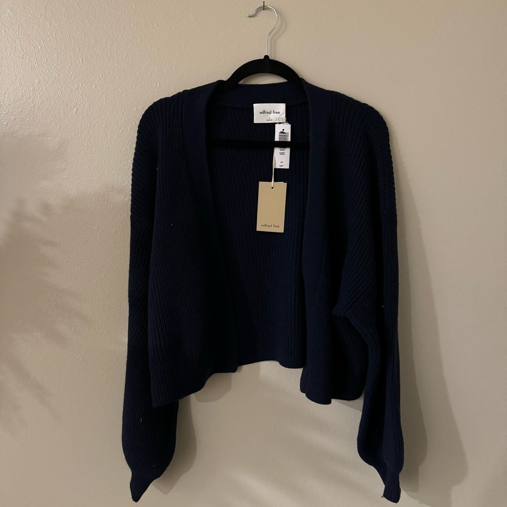 Brand new with tags Aritzia Unwind Waist Cardigan